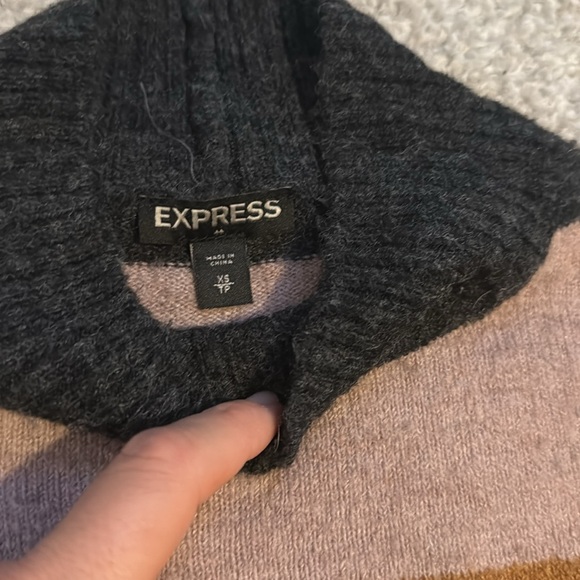 Express mock neck sweater - Picture 2 of 4